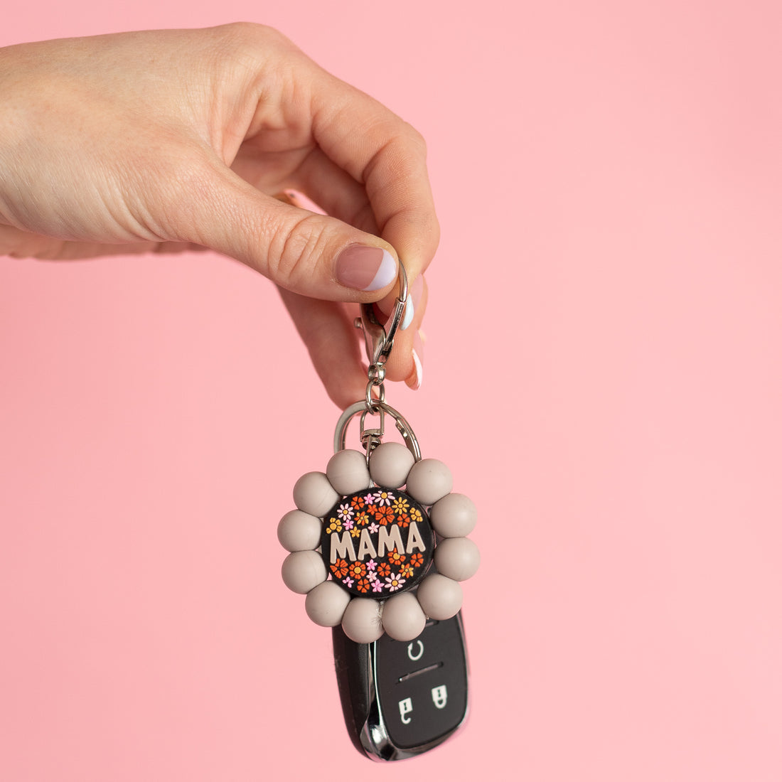 Mama flower keychains