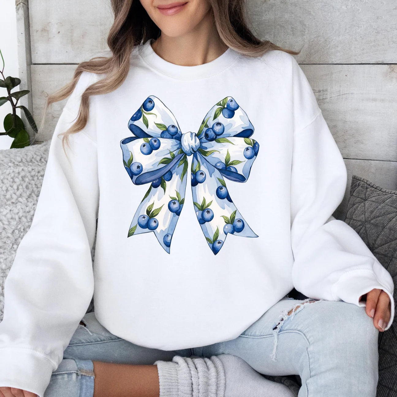 Blueberry Bow: t-shirt